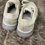 Brooks Glycerin 18 Gray womens size 8.5 Photo 3