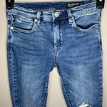 BLANK NYC  the stanton frayed hem cropped distressed jeans women’s size small 25 Photo 3