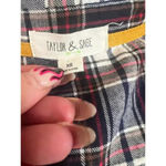 Taylor & Sage  casual flannel with lace back plaid front size extra small Photo 8