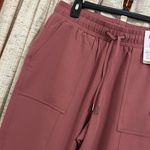 Mondetta High-Rise Textured Ankle Pants Photo 1