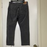 Levi's  HIGH WAIST BLACK WASH CROPPED RAW HEM JEANS SIZE 29 X 26 Photo 2