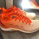 Nike Air VaporMax  Plus Orange Photo 2