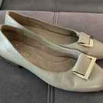 Aerosoles  Taupe /Light Brown with Gold Tone Trim Flat Shoes Size 10W Photo 2