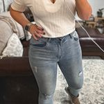 Chelsea and Violet  Jeans  Photo 6