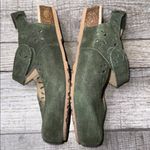 Aetrex  Cheryl Mary Jane Olive Suede Women's Clogs Mule Photo 5