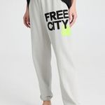 Freecity Logo Cotton Sweatpants in Gray Size M Photo 1