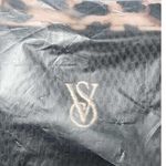 Victoria's Secret VS  Leopard Mesh Tote Top Zip Closure Bag Black NEW Photo 9