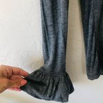 14th & Union bell wrist long sleeve Gray basic tee Photo 5