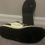 Nike Air Jordan 1 Low SE "85 Fall League" sneaker Photo 4