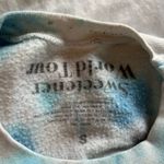 Ariana Grande  Sweetener World Tour Sweatshirt Photo 6