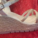 Madden Girl  Womens Beige 1-1/2" Platform Vault Toe Wedge Espadrille Shoes 9M Photo 0