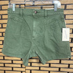 Universal Threads Green High Rise Midi Shorts Size 6 Photo 0