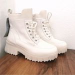 NURTURE Whitney Leather‎ Lug Sole Combat Boot White Cream Lace Up Size 6.5 New Photo 1