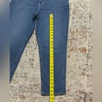 American Eagle  high rise mom jeans size 14 ankle length Photo 6