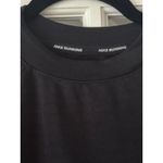 Nike  running women's top size small, zipper pocket Photo 2