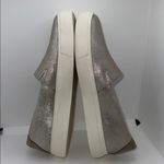 Toms  Kameron Suede Slip On Platform Sneakers Metallic Gray Women’s 6 Photo 5