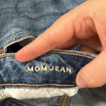 American Eagle  Stretch Mom Jeans light blue wash size 2 Photo 9