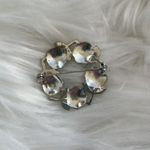 Silver tone roses wreath brooch Photo 4