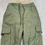 LCKR Women’s Mayday Utility Cargo Pants Nylon Pull On High Rise in Green Army S Photo 3
