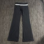 Lululemon groove pant with white stripe Photo 1