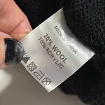 The Costume Shop women’s medium pullover Elf Christmas sweater long sleeve Black Photo 6