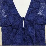 Wet Seal π
Ί Sheer Lace Sleeveless Royal blue deep v-neck blouse Photo 3