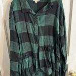 American Eagle  Green Plaid Flannel Oversized Photo 0