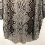 Ember Snake Print V Photo 7