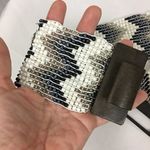 Large Seas Bead stretch belt with wooden buckle Gray Photo 4