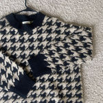 Max Studio Black and Tan Sweater Photo 3