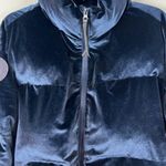 Fabletics Wander Crushed Velour Blue Cropped Puffer Jacket with Pockets Size S Photo 6