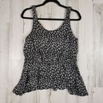 Everleigh NWT Sleeveless Black White Floral Sharkbite Tank Top Size Medium Photo 0