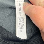 Athleta  Gray Camouflage Camo Short Sleeve Tee Shirt Top Medium Stretch‎ Athletic Photo 1