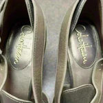 Cole Haan Gold/bronze two tone women’s sandals Size 8B. Photo 4