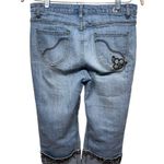D. Jeans Y2K Embroidered Denim Capri 10T Photo 1