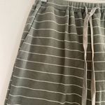Doe & Rae  green stripe drawstring shorts with pockets S Photo 4