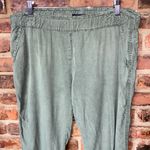 Sanctuary  Army Green Slim Fit Cropped Pull-On Pants Women's Size Large Photo 1