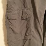 Columbia  Omni-Shade Olive Green Nylon Capris Photo 2