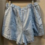 Madewell  Denim Easy Pull On Shorts Size Medium Photo 3