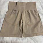 NVGTN Contour Seamless Shorts Photo 0