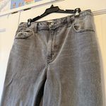Abercrombie & Fitch Grey 90s Straight Ultra High Rise Jeans Size 31 or 12 Short Photo 3
