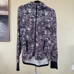 Lululemon  Bring Back The Track Jacket floral‎ size 8 Photo 2