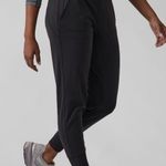 Athleta Venice Jogger Photo 0