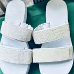 Vans  Cayucas Slide Mega Platform sandals with premium suede straps Photo 8