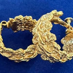 Source Unknown Gold tone Flower/Leaf Clip On Hoops Photo 0