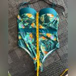 Cupshe NWT Tropical One Piece Swimsuit Green Leaf Print Size L Photo 6