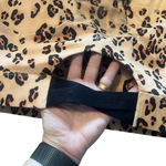 Fabletics | On-the-Go Midi Medium-Impact Sports Bra - with back pocket size L Photo 5