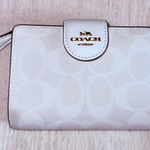 Coach  wallet Photo 0