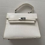 Boutique Satchel Bag Photo 3