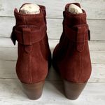 NWT Diba Women's Sleek Suede Bootie in Burgundy Red Gold Hardware Size 7 Photo 3